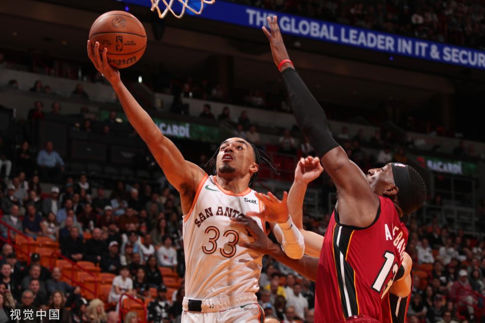 场均射门次 场均射门次